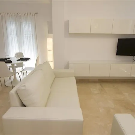 Luxury Sea View Apartment