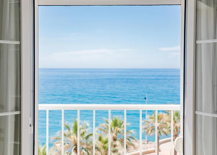 Luxury Sea View 아파트 네르하